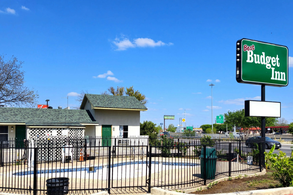 Best Budget Inn San Marcos, TX