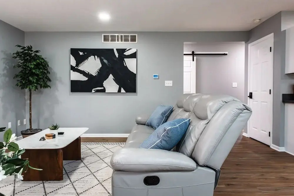 Cozy Modern Villa