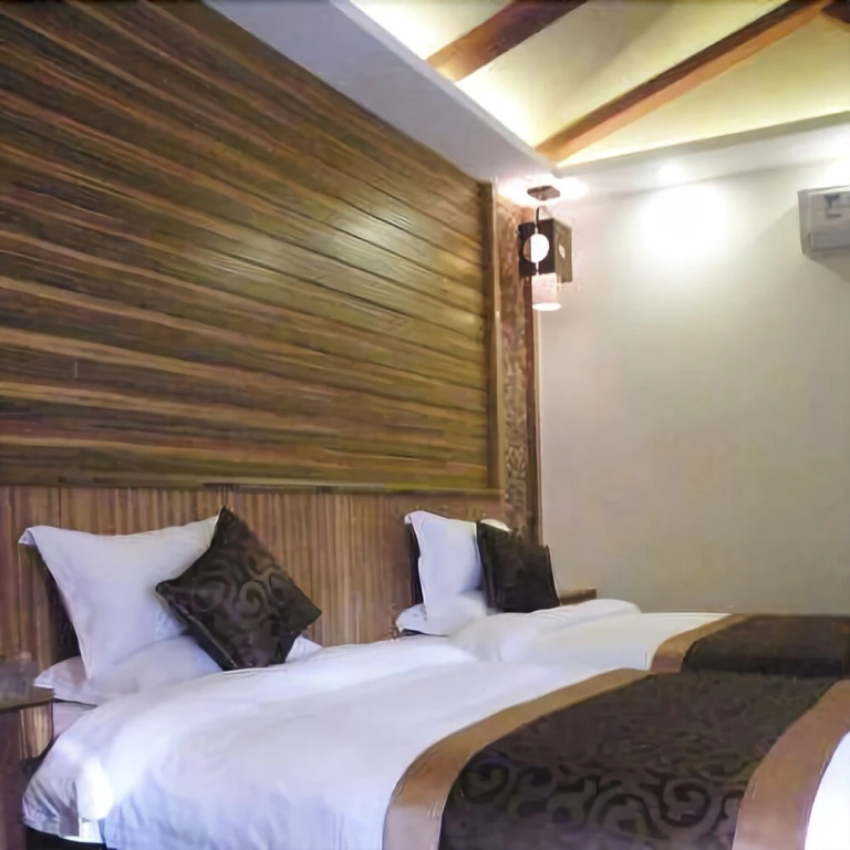 Xuwen Yushuiwan Hot Spring Hotel