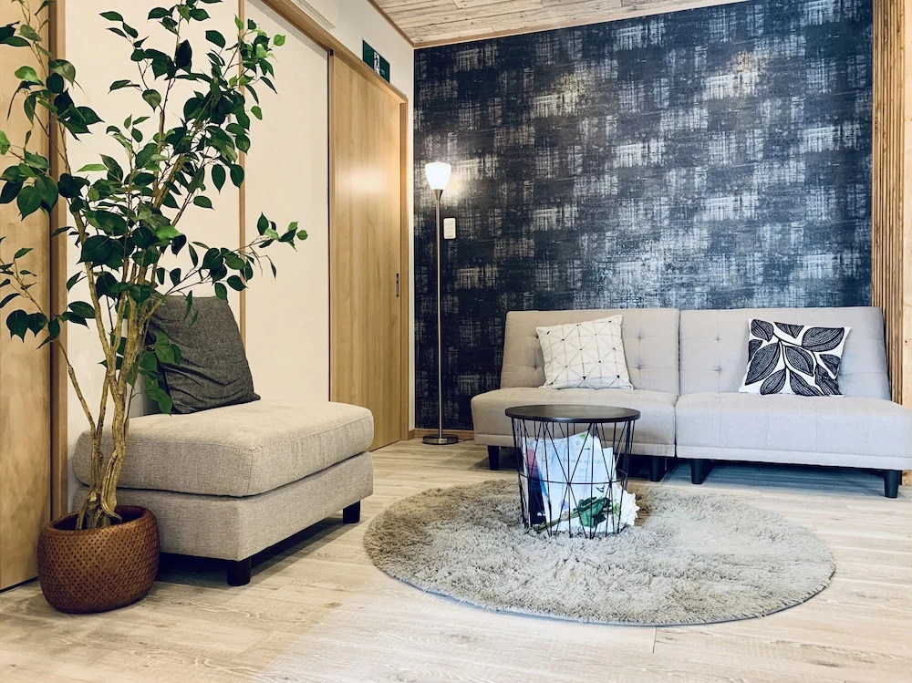 Hanazonominami Apartment 201
