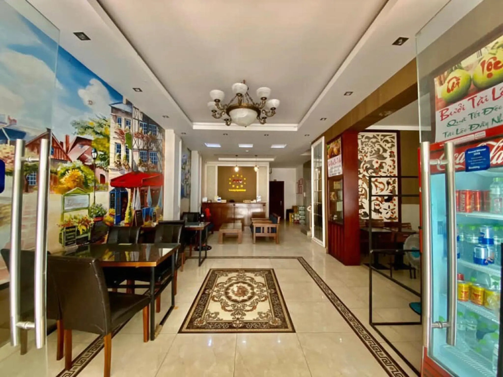 Venus Hotel - Free Airport Shuttle