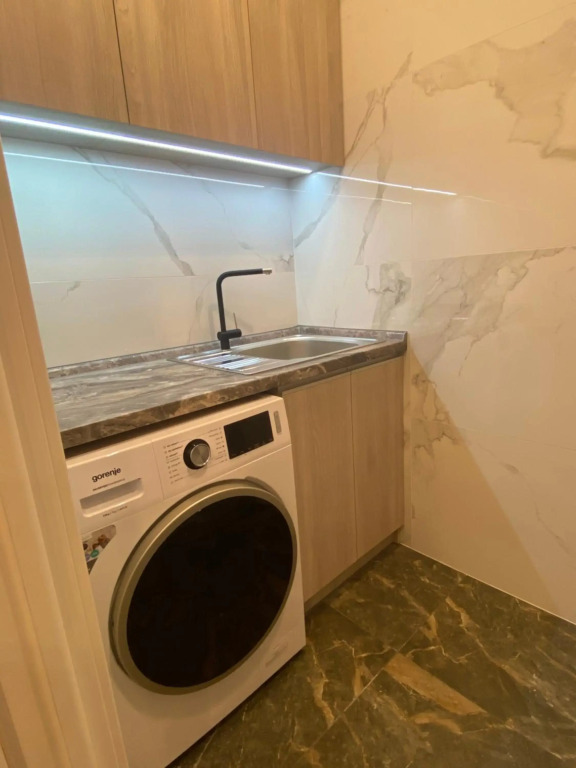 Modern Classic 2 bedroom apartment near Most City