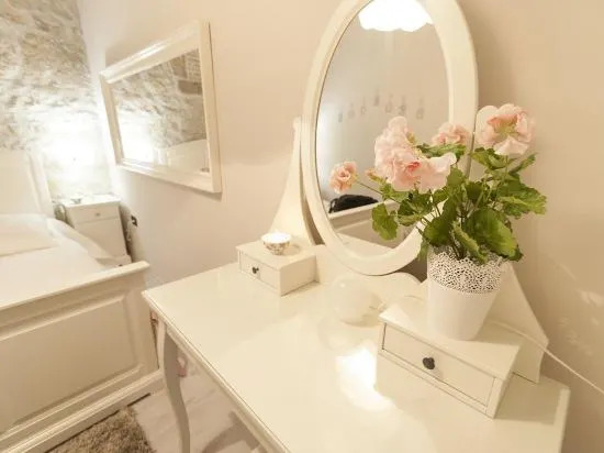 Orchid city center apartment