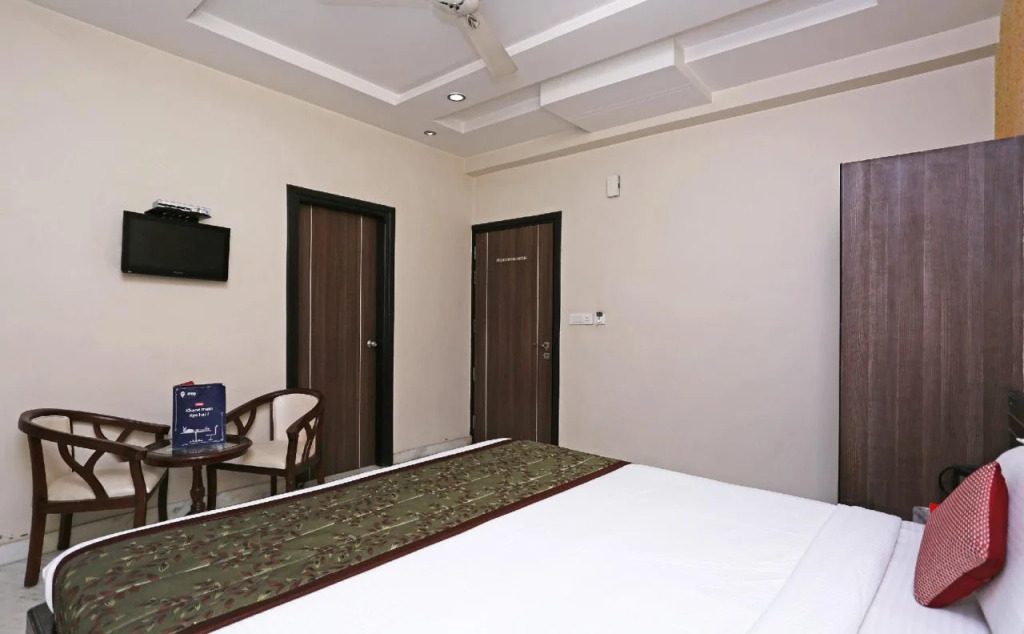 MD 9 Star Hotel