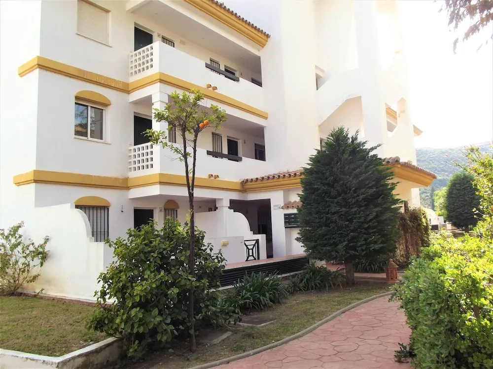 Apartment With 2 Bedrooms in Cala de Mijas, With Pool Access and Wifi