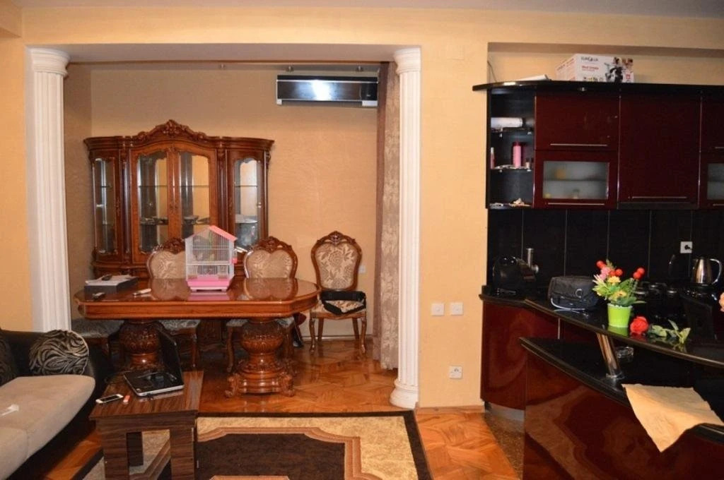 Retroapartment