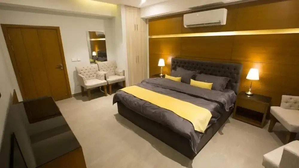 SPACE Luxury Rental Suites