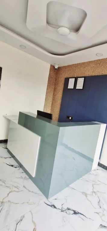 Hotel Meri & Residency