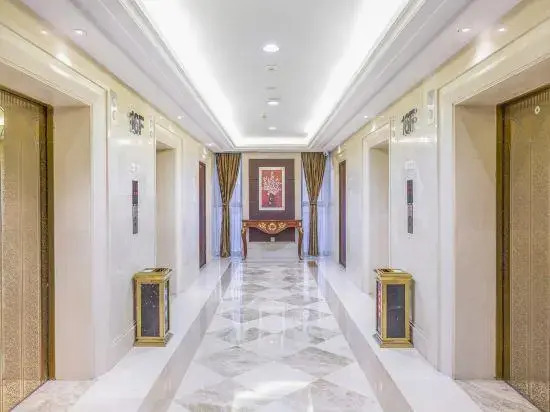 Luanzhou International Hotel