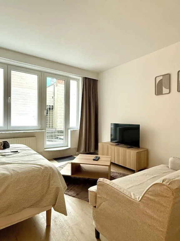 Studio moderne au coeur Saint Adalbert