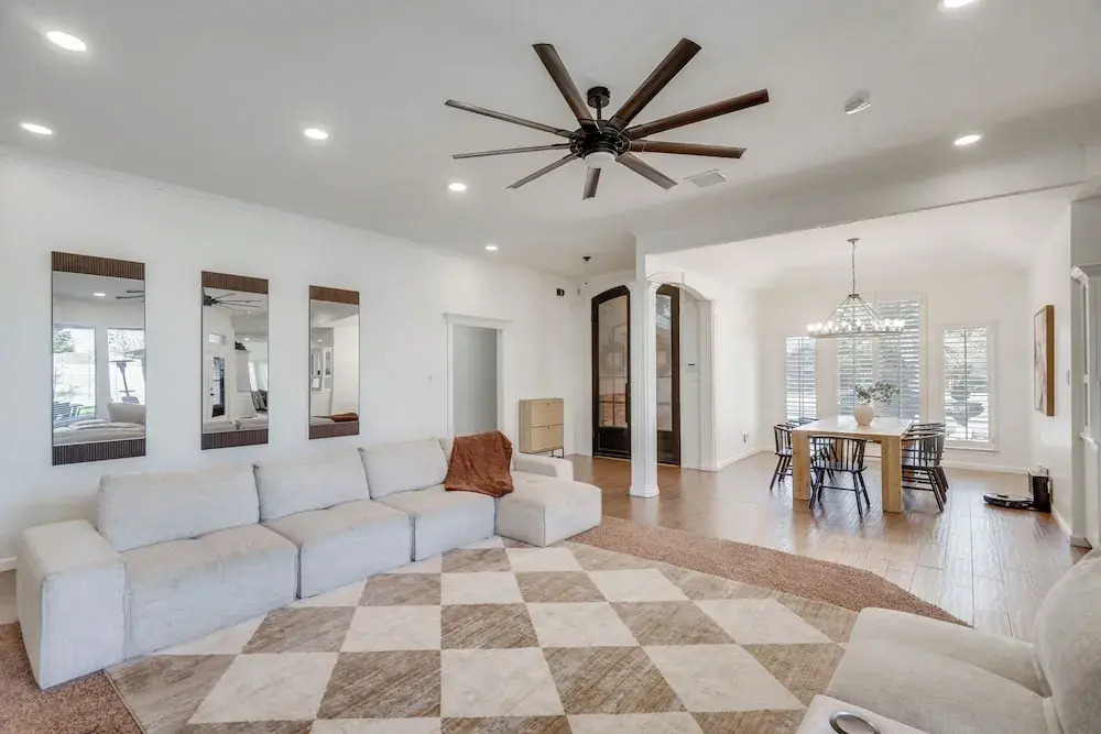 5 Mi to Dtwn Odessa: Modern Pet-friendly Home!