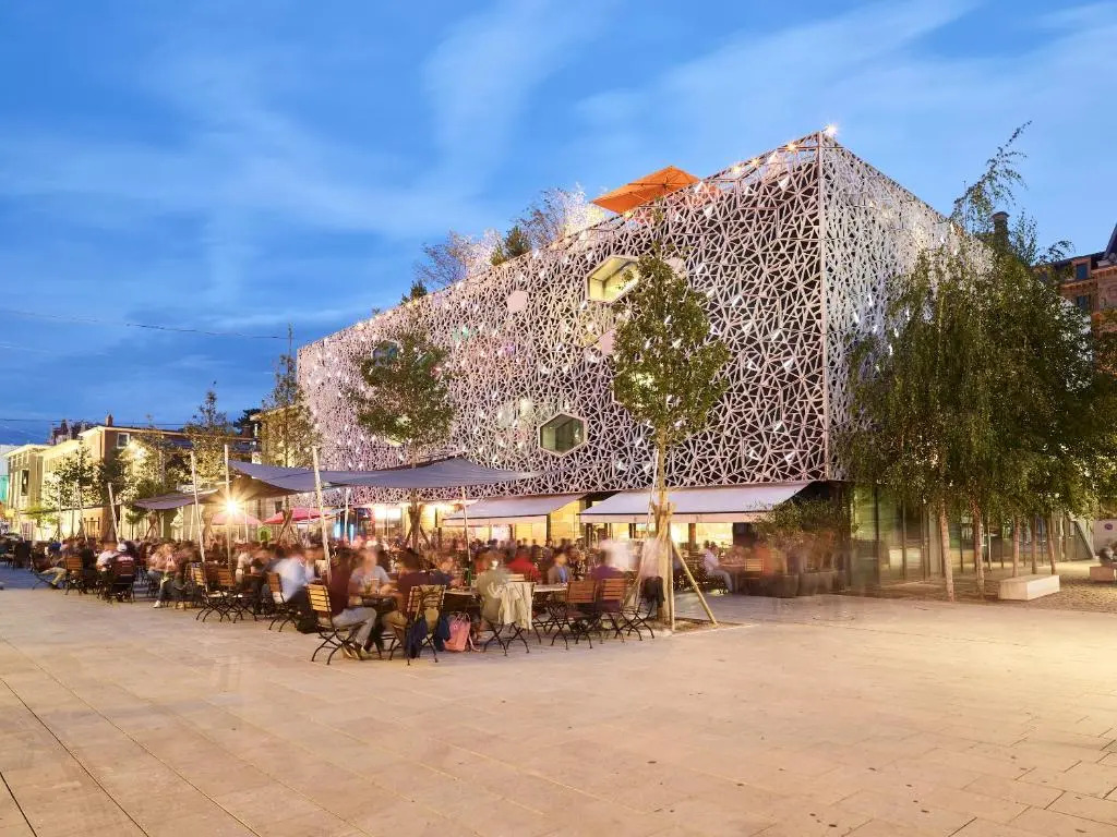 Hotel Crystal