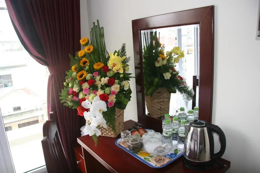 Yumi Hotel