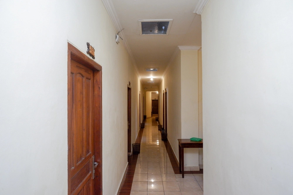 RedDoorz At Hotel Sartika Yogyakarta