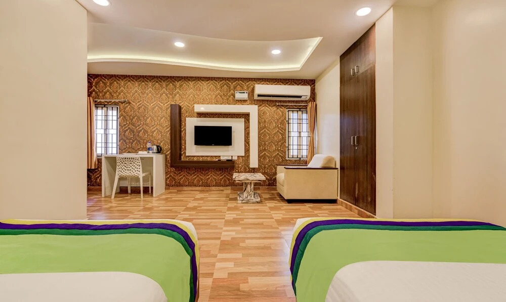 Treebo Trend Lavish Inn