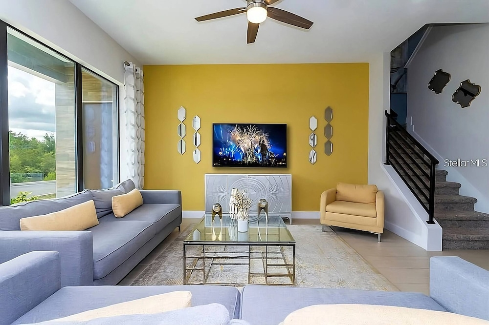 5BR Family Home w Private Pool Near Disney