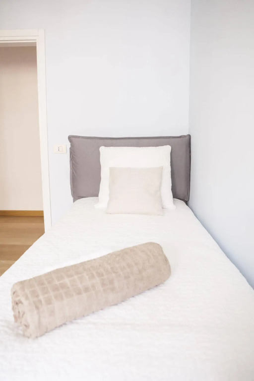 Alessia's Flat - Bright and Spacious