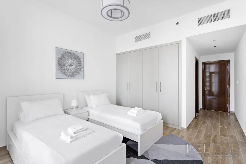 WelHome - Luxurious 2BR Apt. at Noora Tower in Business Bay