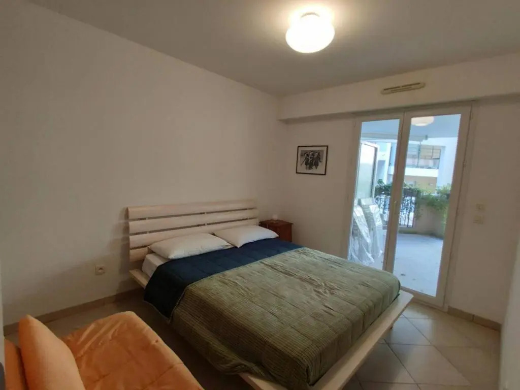 Appartement Juan les Pins, 2 pièces, 4 personnes - FR-1-252-152