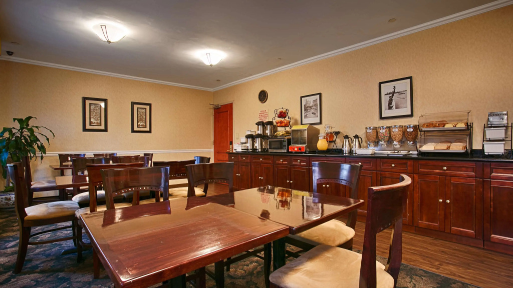 Best Western Queens Court