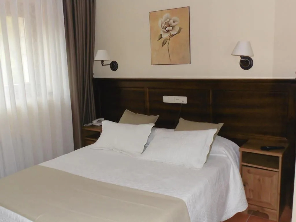 Hotel Restaurante La Casa de Juansabeli