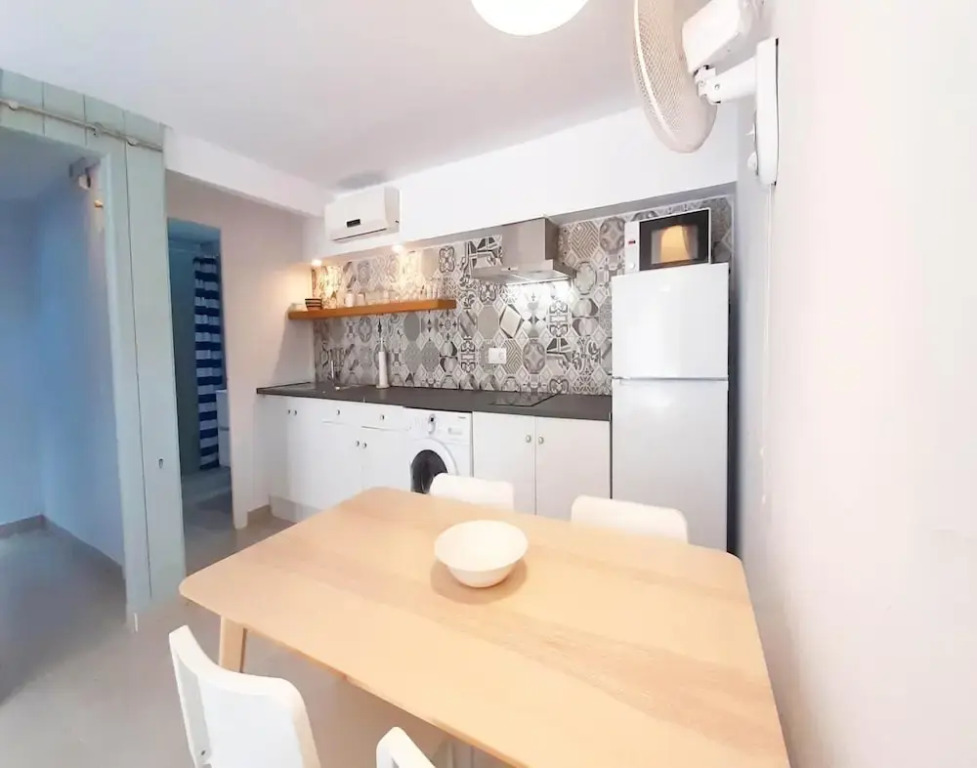 Apartment for 5 People in Costa Brava