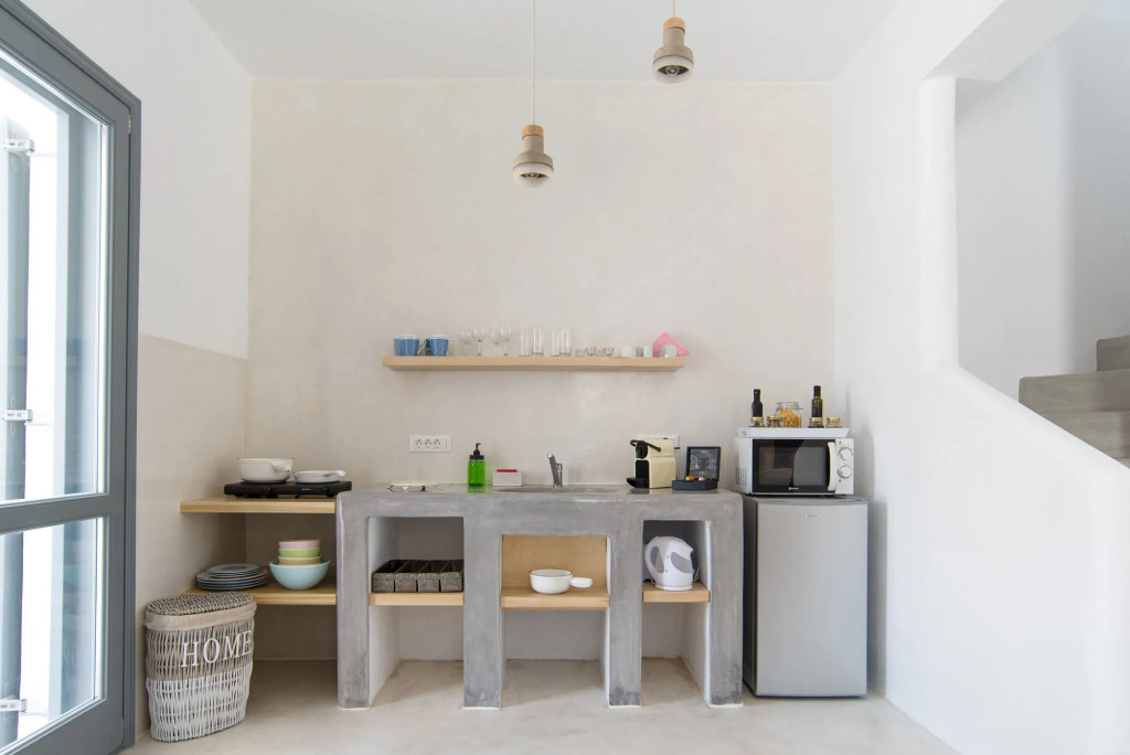 LAGADI SUITES by K&K