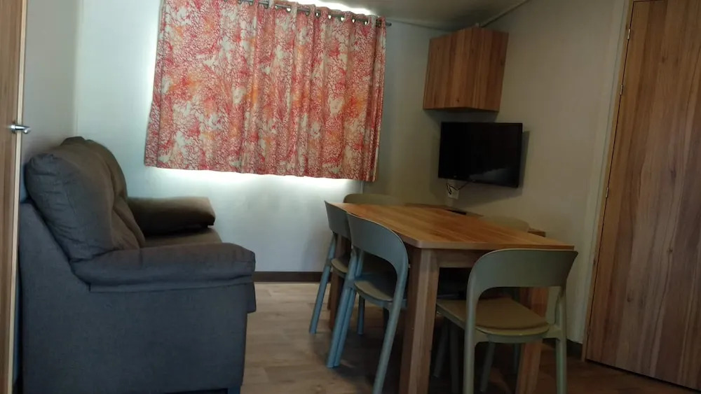 Camping Playa de Troenzo