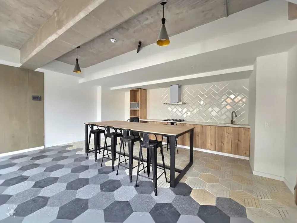 Atelier Cedritos by Weeki.