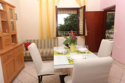 Apartment Dragan