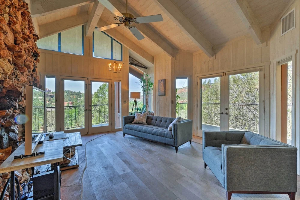 Unique Sedona Home w/ Mountain Views & Guest House