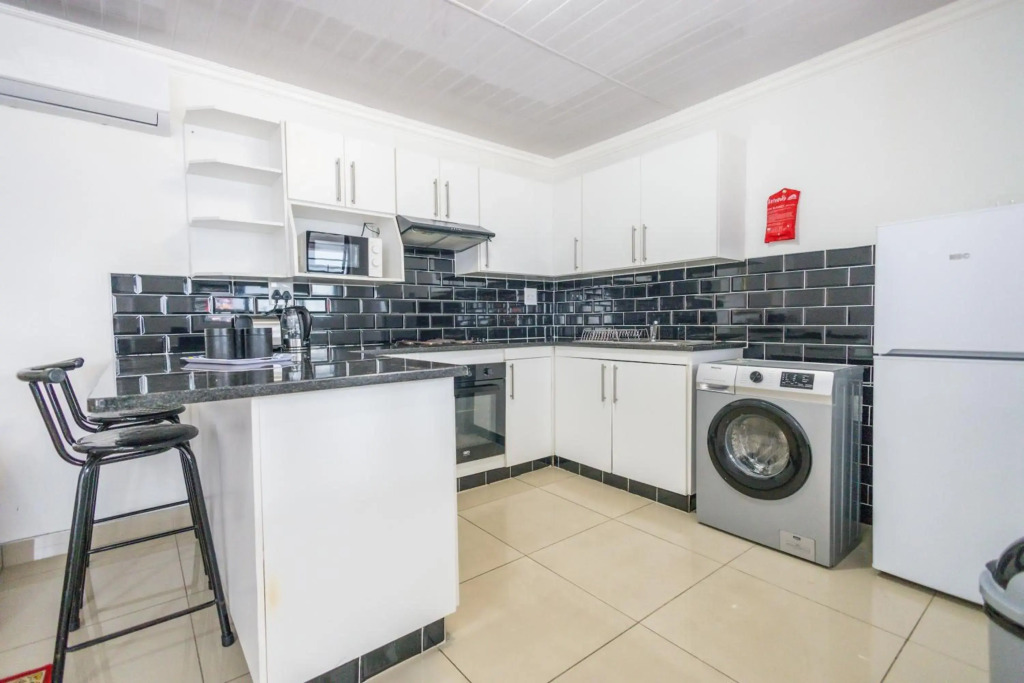 Safi Neat Apartment 9