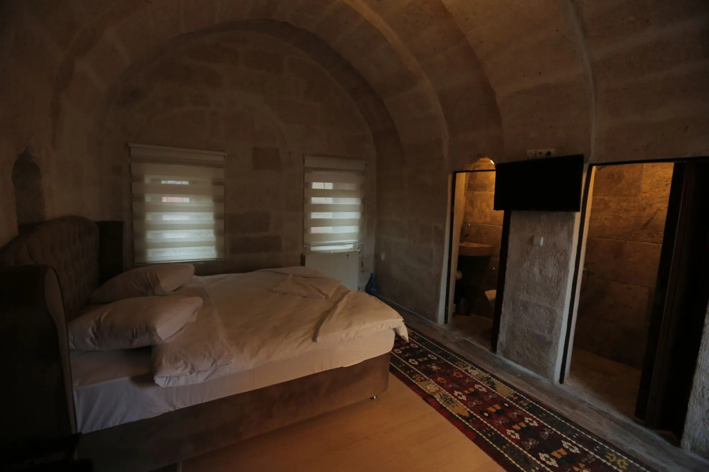 Sandık cave house