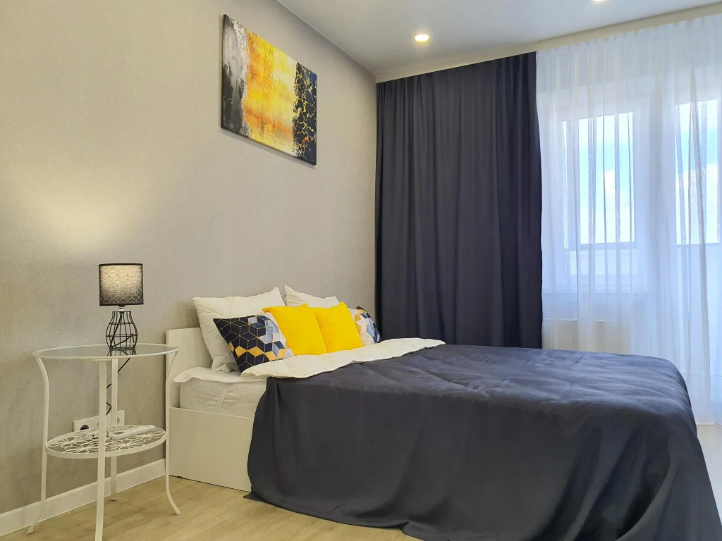 InnHome Apartments (ИннХоум) на набережной  Героя России С.А. Кислова 23