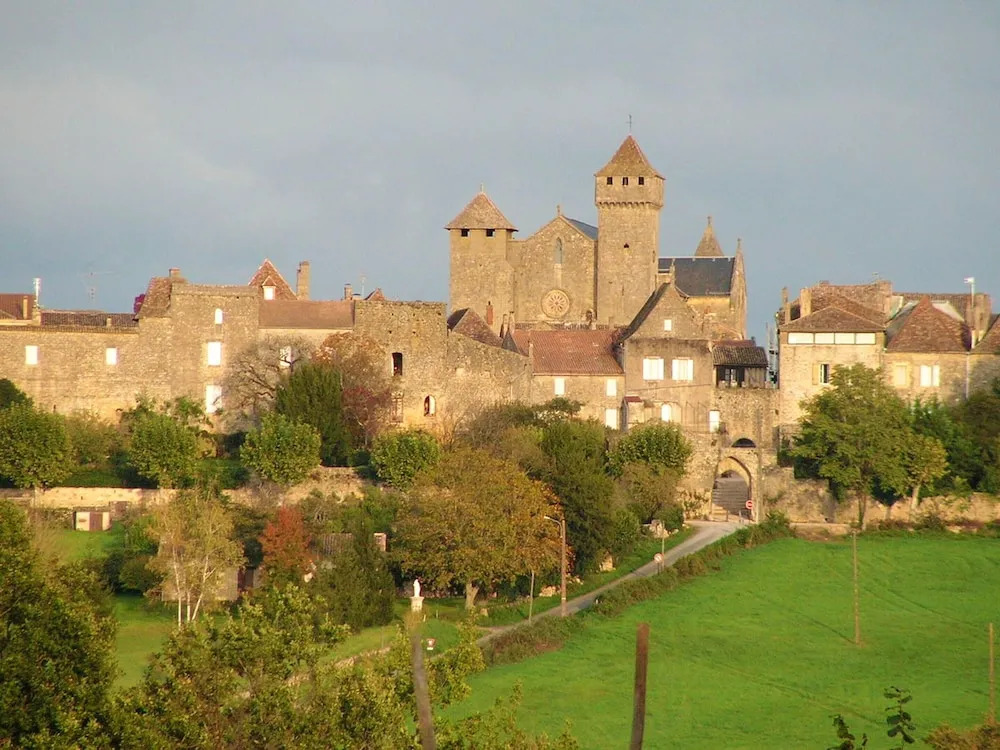 Studio in Beaumont-du-périgord, With Wifi
