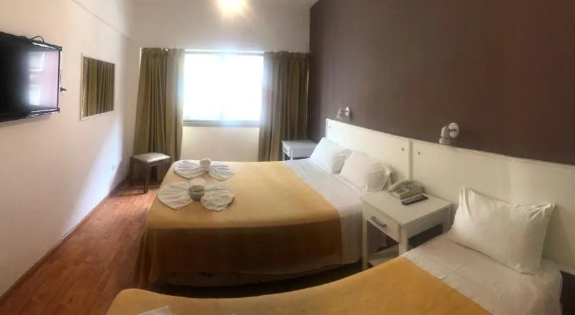 Vaness Hotel