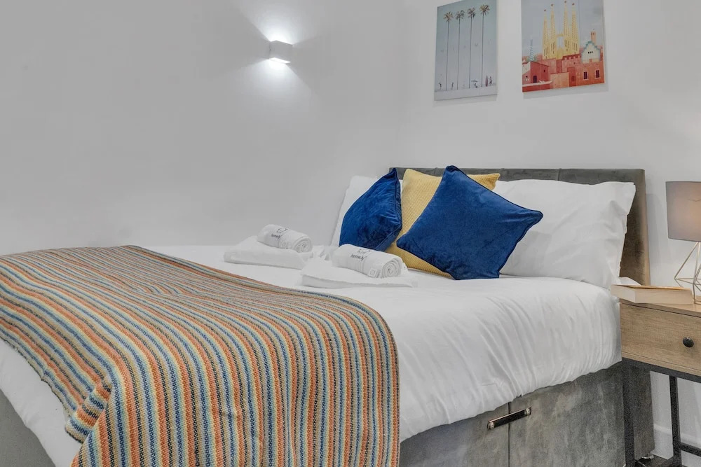 home.ly - North London Apartments Hendon