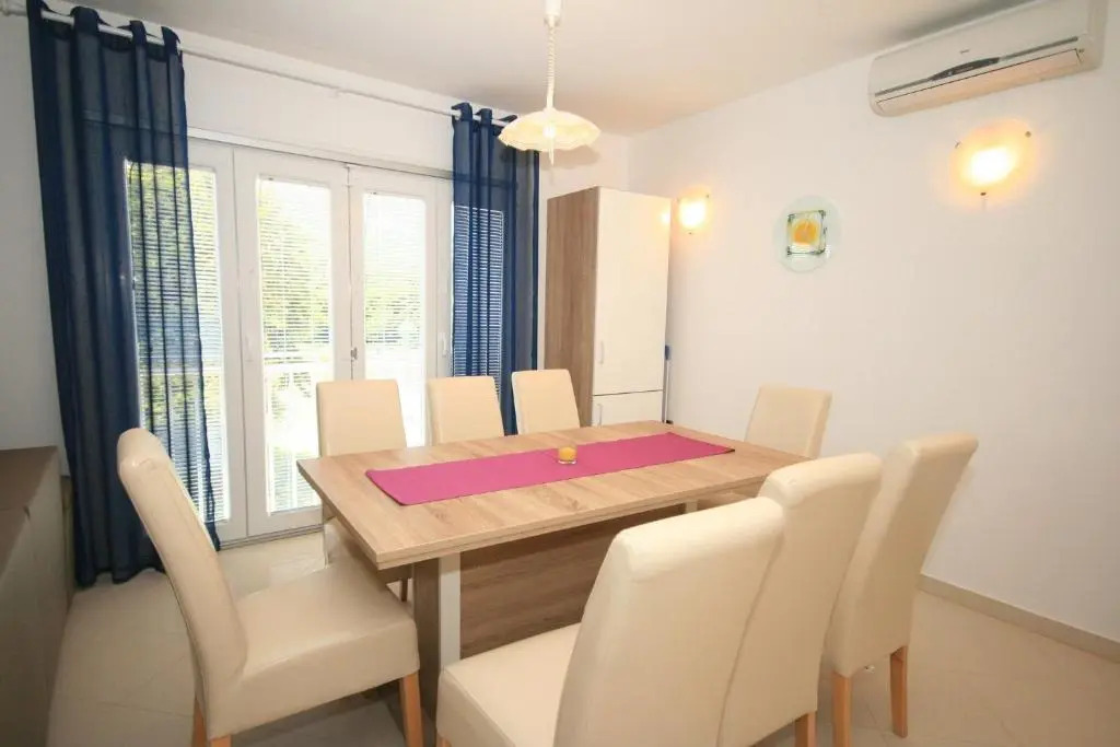 Apartment Mimoza 6, Baska, Krk