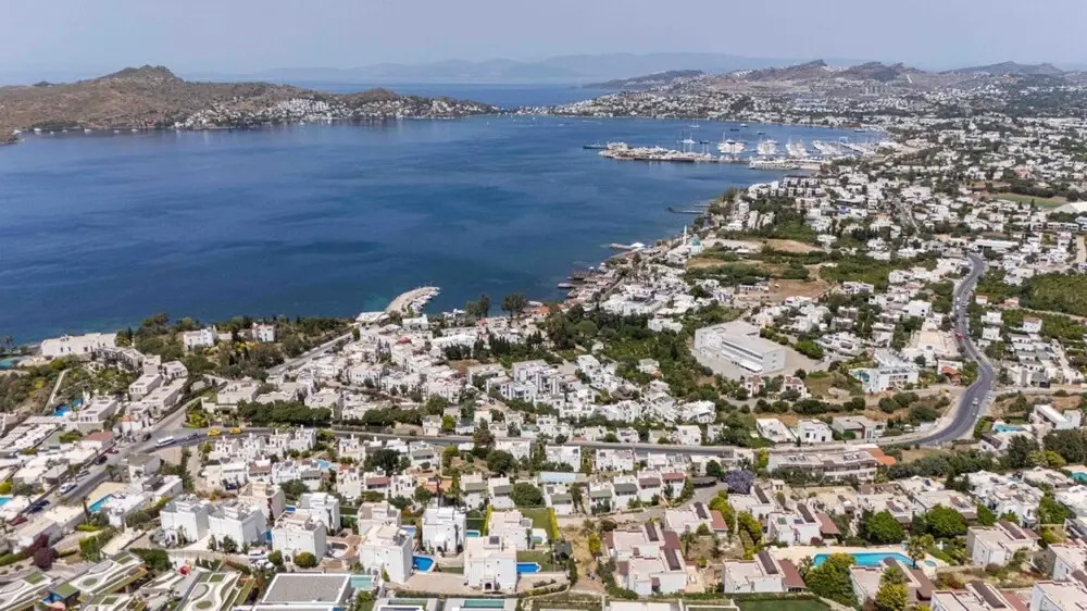 Stunning Villa with Private Pool and Luxuriest Views