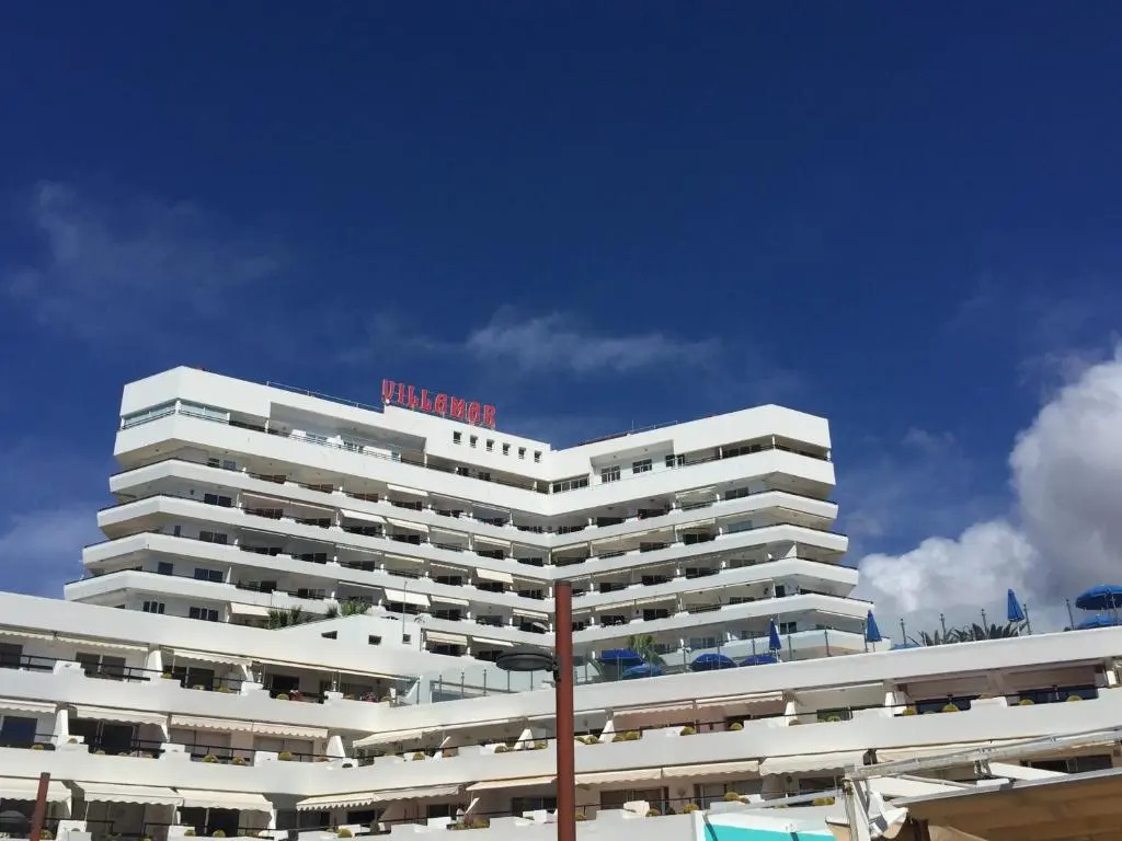 Primera línea de mar ! Wuifi y parking gratis!