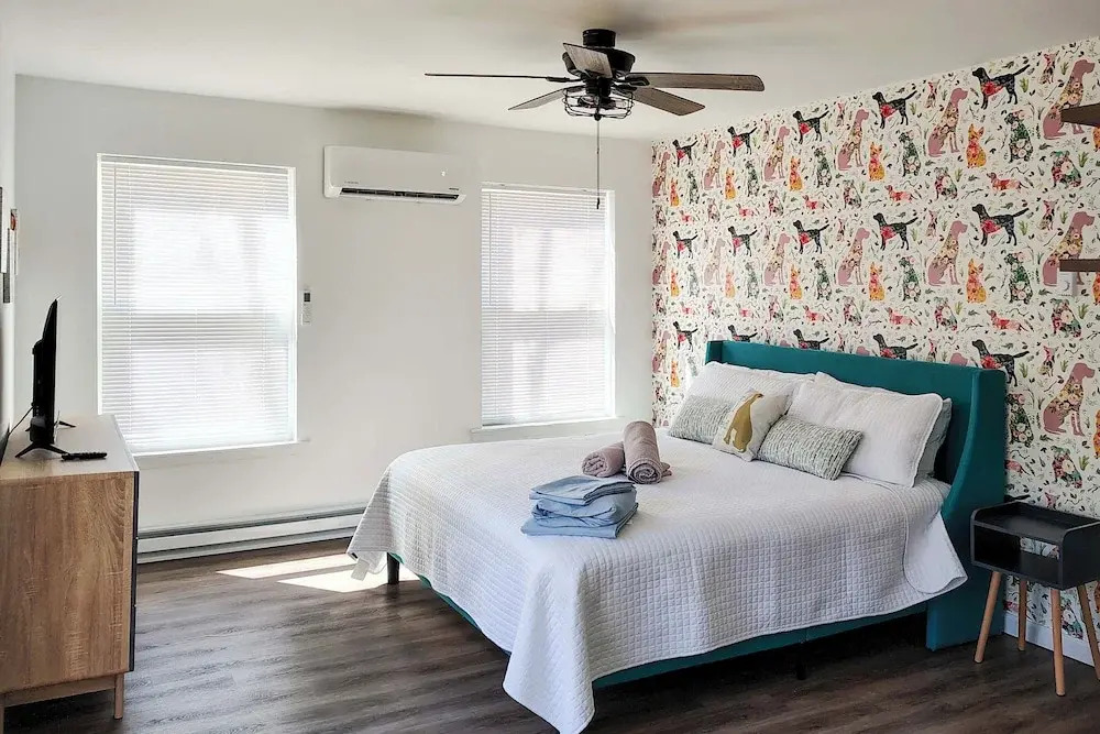 Arrowhead Lake Access & Fire Pit: Serene Cottage