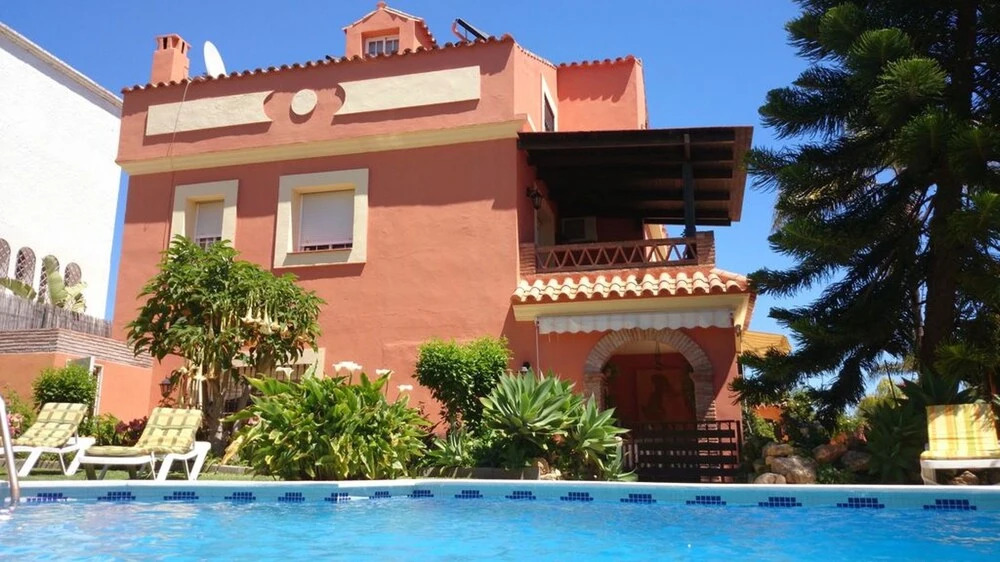 Villa With 5 Bedrooms in San Pedro Alcántara, With Wonderful sea View,
