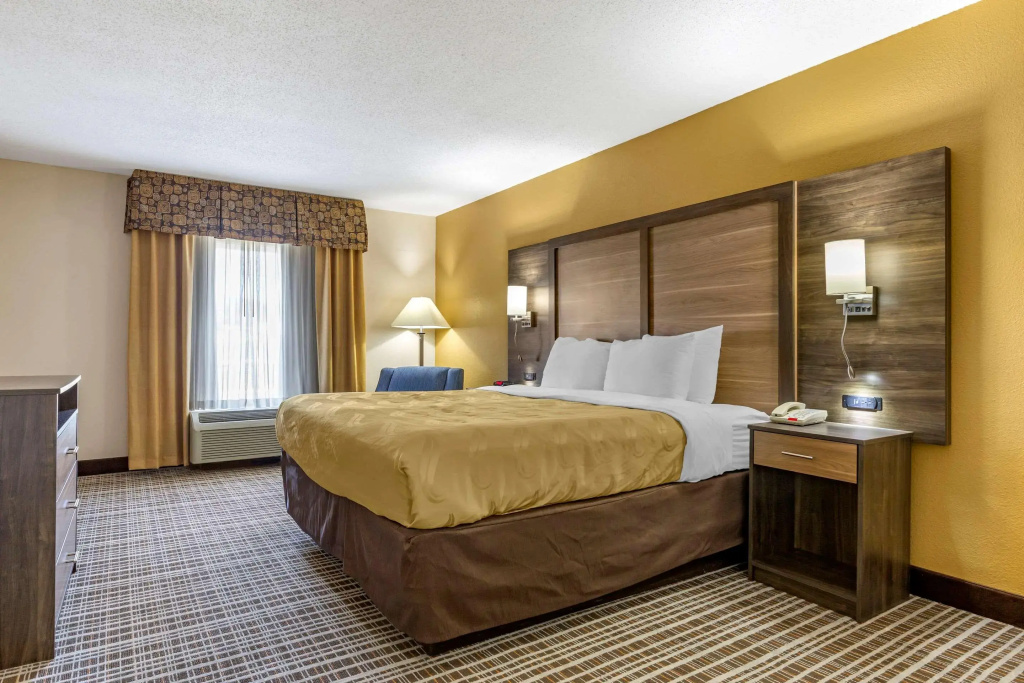 Quality Inn & Suites - Greensboro-High Point