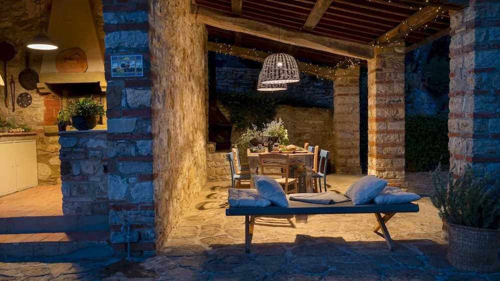 POGGIO NOVOLI 6, Emma Villas
