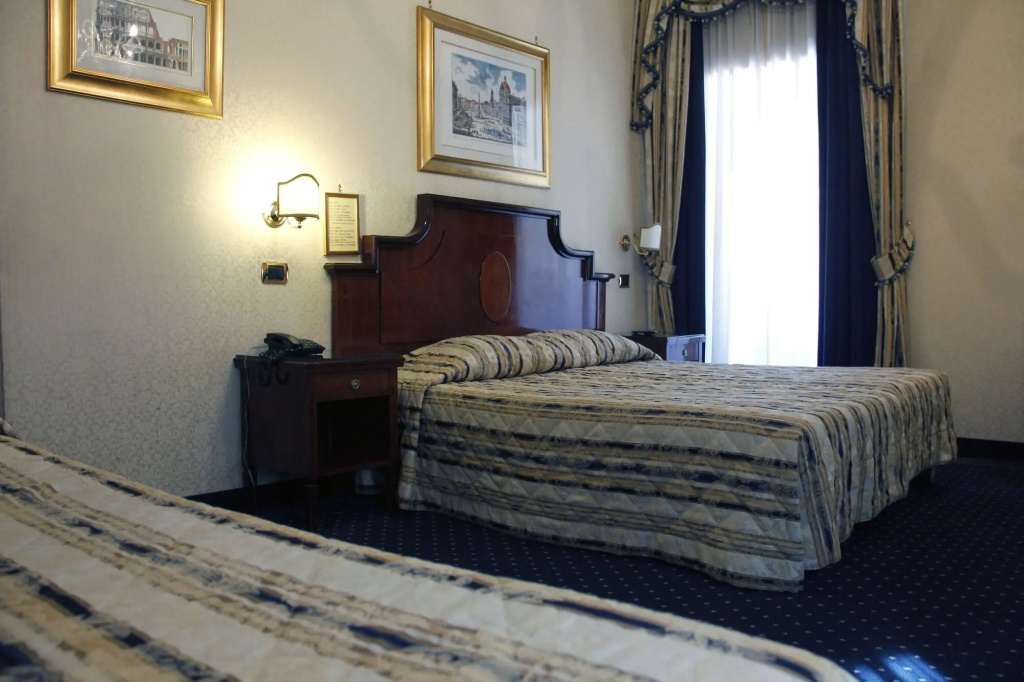 Hotel Catone