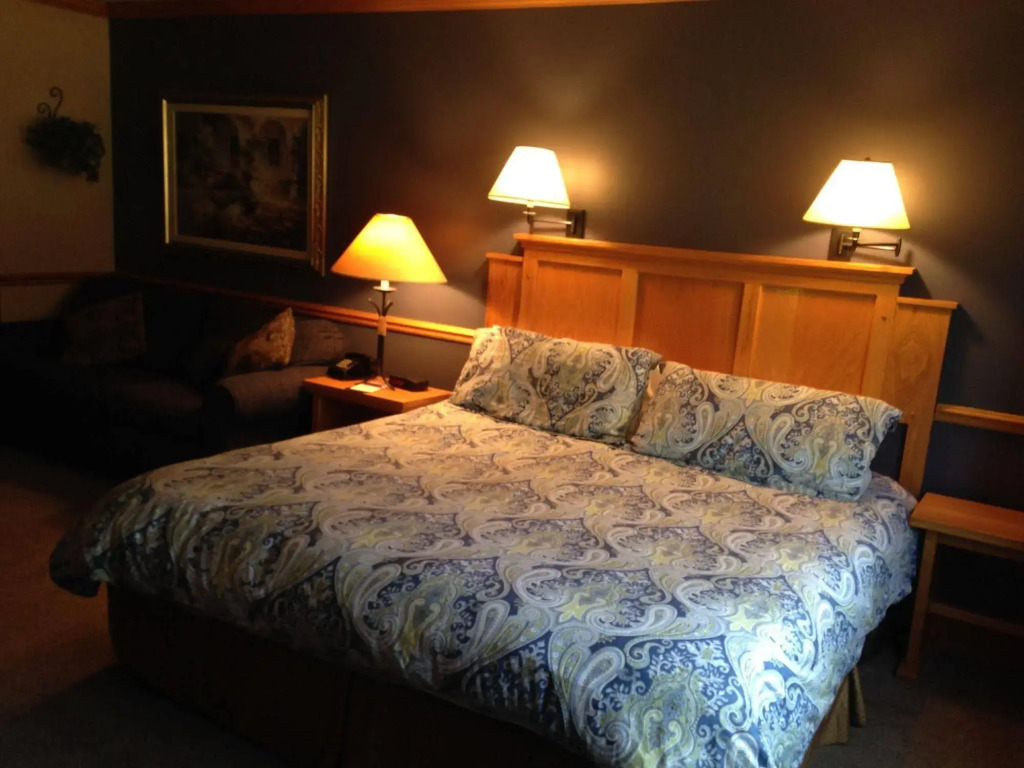 Settlement Inn & Lavender Spa
