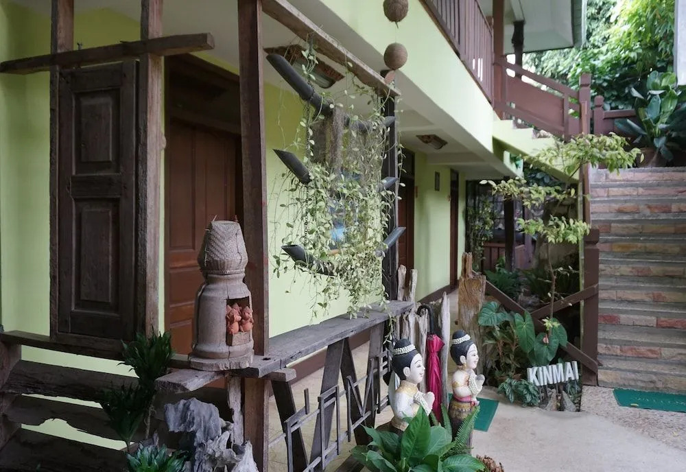 Bann Din Chiang Rai