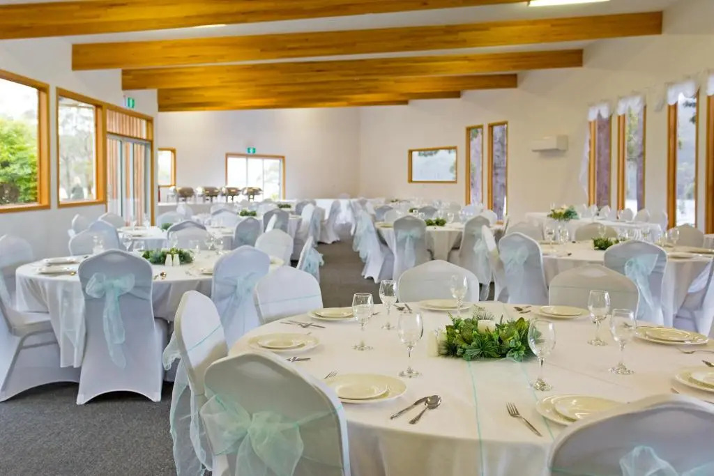 Tullah Lakeside Lodge