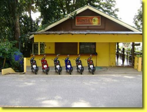 Sunsets Guesthouse