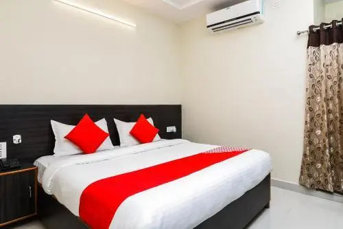 OYO 27635 Hotel Haripriya